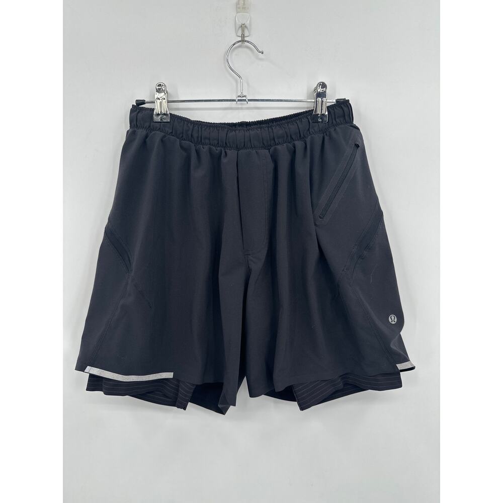 Lululemon Men's athletic short with shorts underneath Black Size Medium
